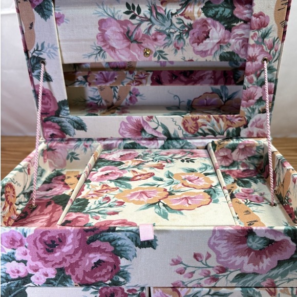 Vintage Floral Fabric Jewelry Box Cottagecore Rose Print 90s Vanity Case 90s - Picture 5 of 10